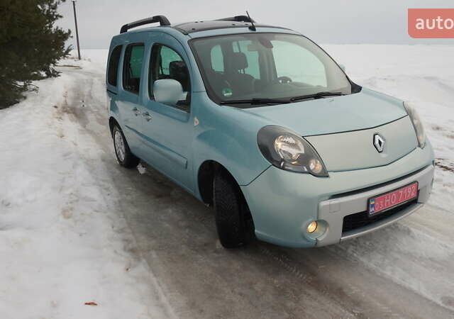 Сірий Рено Кєнгу, об'ємом двигуна 0 л та пробігом 238 тис. км за 9200 $, фото 1 на Automoto.ua