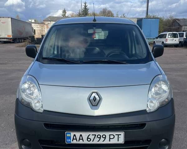 Сірий Рено Кєнгу, об'ємом двигуна 1.46 л та пробігом 375 тис. км за 5100 $, фото 1 на Automoto.ua
