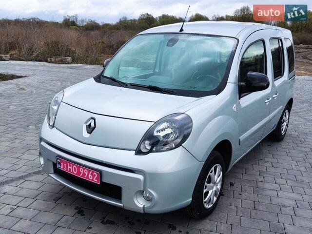 Сірий Рено Кєнгу, об'ємом двигуна 1.6 л та пробігом 168 тис. км за 10600 $, фото 1 на Automoto.ua