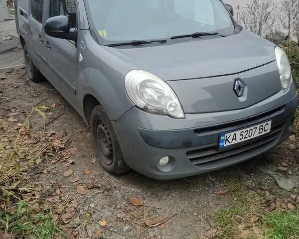 Серый Рено Кенгу, объемом двигателя 1.5 л и пробегом 200 тыс. км за 8300 $, фото 1 на Automoto.ua