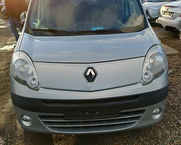 Сірий Рено Кєнгу, об'ємом двигуна 1.5 л та пробігом 290 тис. км за 3500 $, фото 1 на Automoto.ua