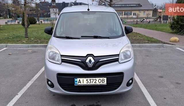 Сірий Рено Кєнгу, об'ємом двигуна 1.5 л та пробігом 274 тис. км за 8200 $, фото 1 на Automoto.ua