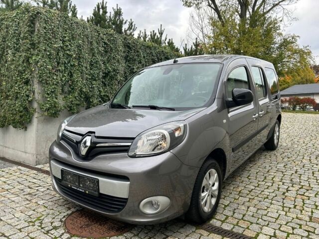 Серый Рено Кенгу, объемом двигателя 1.5 л и пробегом 140 тыс. км за 6400 $, фото 1 на Automoto.ua