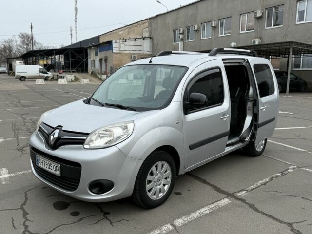 Серый Рено Кенгу, объемом двигателя 1.5 л и пробегом 341 тыс. км за 8900 $, фото 1 на Automoto.ua