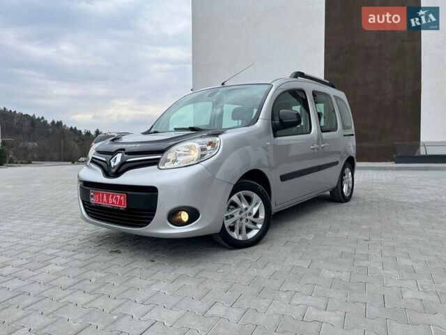 Серый Рено Кенгу, объемом двигателя 1.5 л и пробегом 175 тыс. км за 10600 $, фото 1 на Automoto.ua