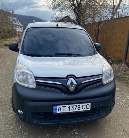 Серый Рено Кенгу, объемом двигателя 1.46 л и пробегом 248 тыс. км за 9800 $, фото 1 на Automoto.ua