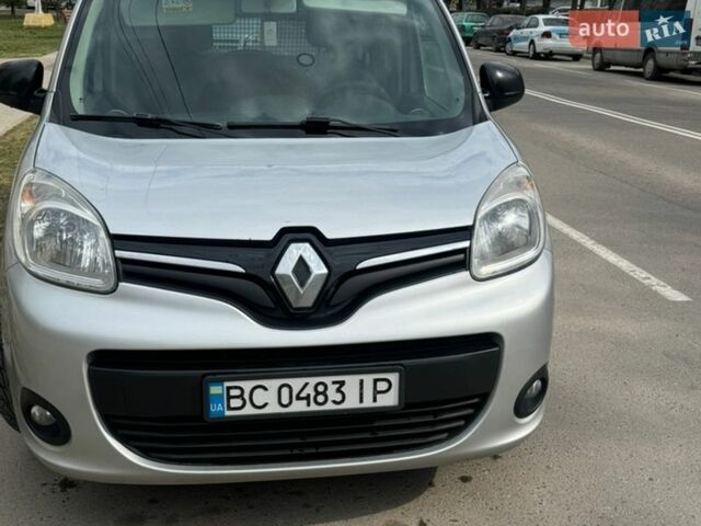 Серый Рено Кенгу, объемом двигателя 1.5 л и пробегом 265 тыс. км за 9600 $, фото 1 на Automoto.ua