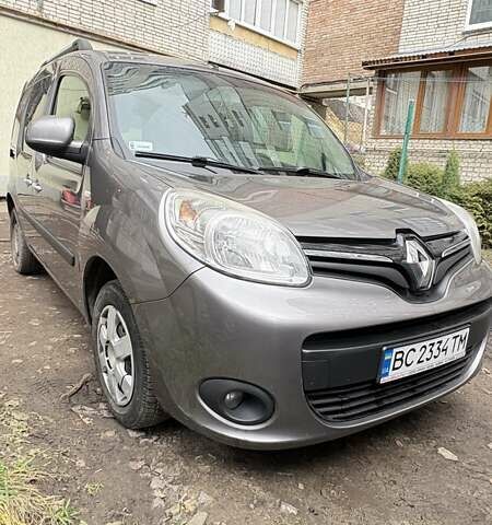 Сірий Рено Кєнгу, об'ємом двигуна 1.46 л та пробігом 330 тис. км за 10500 $, фото 1 на Automoto.ua