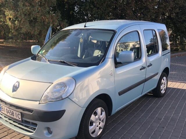 Рено Кенгу 2009 в Миргороде на Automoto.ua Серый Рено Кенгу, объемом двигателя 1.5 л и пробегом 300 тыс. км за 7650 $, фото 1 на Automoto.ua