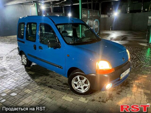 Синій Рено Кєнгу, об'ємом двигуна 1.1 л та пробігом 147 тис. км за 2800 $, фото 1 на Automoto.ua