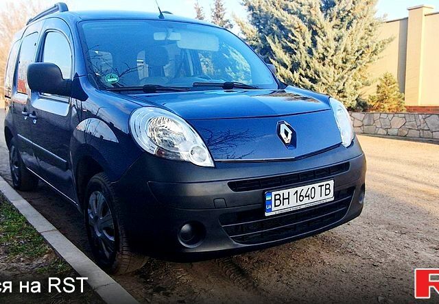 Синий Рено Кенгу, объемом двигателя 1.6 л и пробегом 187 тыс. км за 7500 $, фото 1 на Automoto.ua