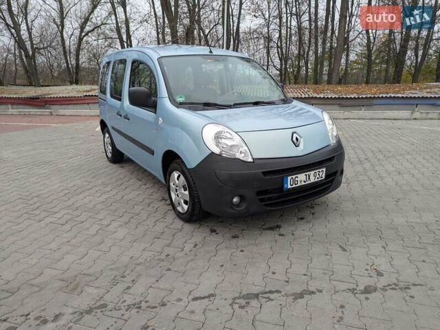 Синій Рено Кєнгу, об'ємом двигуна 1.6 л та пробігом 207 тис. км за 7400 $, фото 1 на Automoto.ua