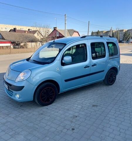 Синий Рено Кенгу, объемом двигателя 1.6 л и пробегом 170 тыс. км за 6999 $, фото 1 на Automoto.ua