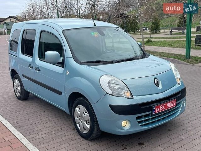 Синий Рено Кенгу, объемом двигателя 1.6 л и пробегом 205 тыс. км за 6999 $, фото 1 на Automoto.ua