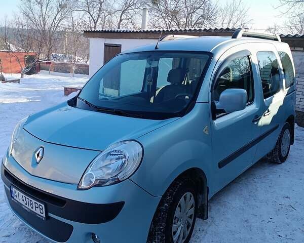 Синий Рено Кенгу, объемом двигателя 1.6 л и пробегом 155 тыс. км за 7800 $, фото 1 на Automoto.ua