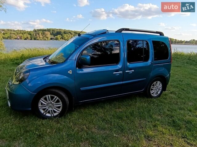 Синий Рено Кенгу, объемом двигателя 1.5 л и пробегом 282 тыс. км за 8500 $, фото 1 на Automoto.ua