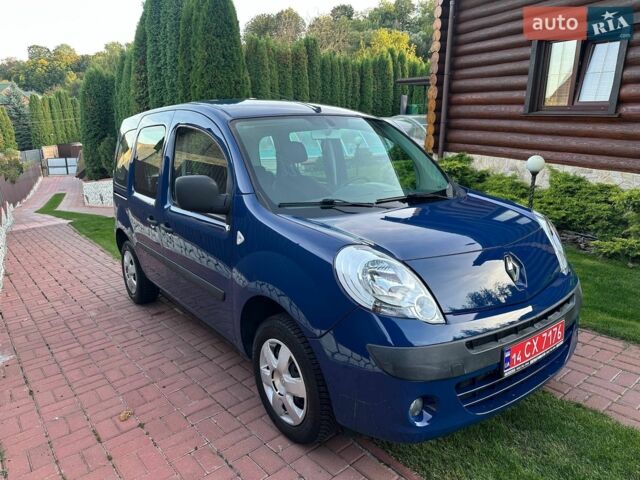Синий Рено Кенгу, объемом двигателя 1.6 л и пробегом 175 тыс. км за 8500 $, фото 1 на Automoto.ua