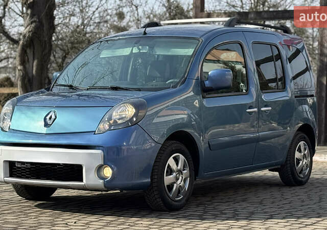 Синій Рено Кєнгу, об'ємом двигуна 1.5 л та пробігом 247 тис. км за 8450 $, фото 1 на Automoto.ua