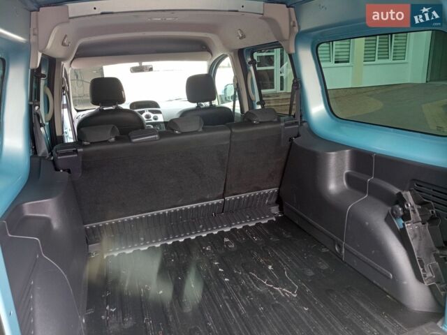 Синій Рено Кєнгу, об'ємом двигуна 0 л та пробігом 35 тис. км за 8999 $, фото 1 на Automoto.ua