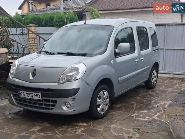 Синий Рено Кенгу, объемом двигателя 0 л и пробегом 150 тыс. км за 9000 $, фото 1 на Automoto.ua