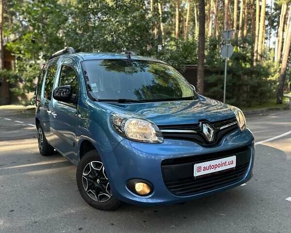 Синий Рено Кенгу, объемом двигателя 1.5 л и пробегом 208 тыс. км за 9900 $, фото 1 на Automoto.ua