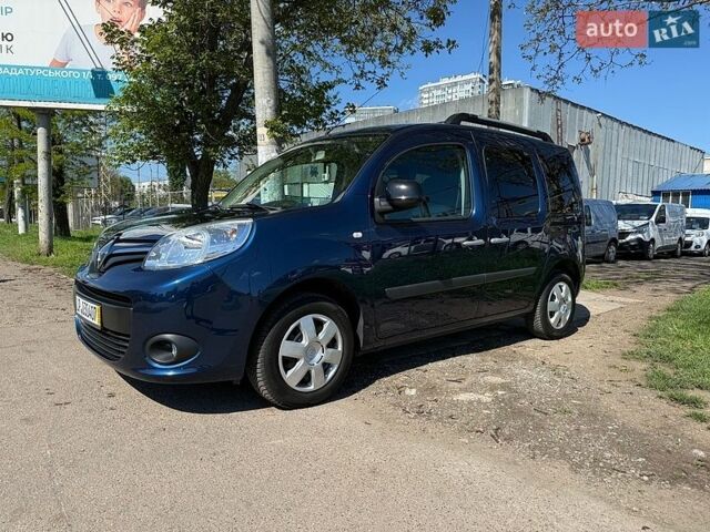 Синий Рено Кенгу, объемом двигателя 0 л и пробегом 162 тыс. км за 12800 $, фото 1 на Automoto.ua