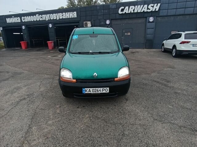 Зелений Рено Кєнгу, об'ємом двигуна 1.5 л та пробігом 256 тис. км за 4500 $, фото 1 на Automoto.ua
