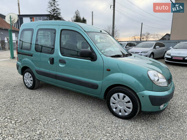 Зеленый Рено Кенгу, объемом двигателя 1.6 л и пробегом 166 тыс. км за 4999 $, фото 1 на Automoto.ua