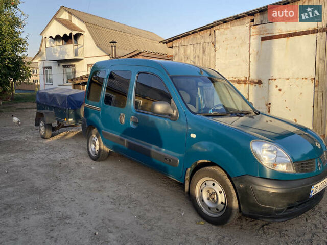 Зеленый Рено Кенгу, объемом двигателя 1.4 л и пробегом 227 тыс. км за 5200 $, фото 1 на Automoto.ua