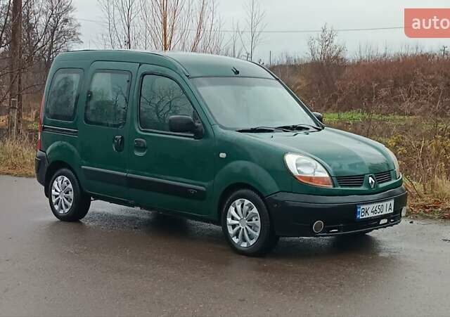 Зелений Рено Кєнгу, об'ємом двигуна 1.4 л та пробігом 412 тис. км за 2450 $, фото 1 на Automoto.ua