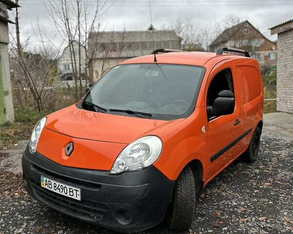 Оранжевый Рено Кенгу, объемом двигателя 1.46 л и пробегом 184 тыс. км за 4650 $, фото 1 на Automoto.ua