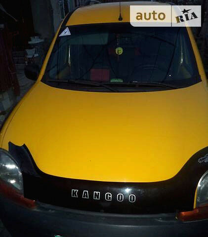 Оранжевый Рено Кенгу, объемом двигателя 1.9 л и пробегом 232 тыс. км за 3000 $, фото 1 на Automoto.ua