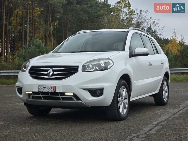 Белый Рено Колеос, объемом двигателя 2 л и пробегом 218 тыс. км за 10999 $, фото 1 на Automoto.ua