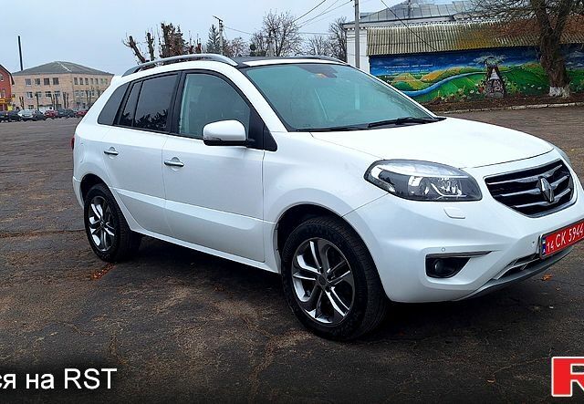 Белый Рено Колеос, объемом двигателя 2 л и пробегом 182 тыс. км за 13300 $, фото 1 на Automoto.ua