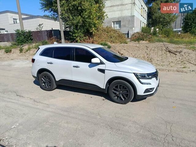Белый Рено Колеос, объемом двигателя 2 л и пробегом 135 тыс. км за 14800 $, фото 1 на Automoto.ua