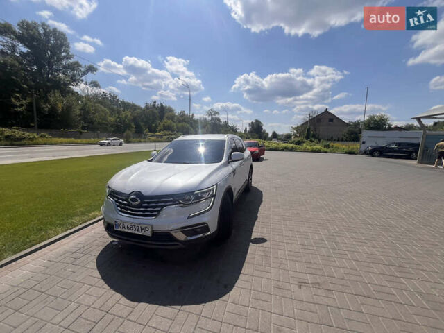 Белый Рено Колеос, объемом двигателя 2 л и пробегом 32 тыс. км за 21500 $, фото 1 на Automoto.ua