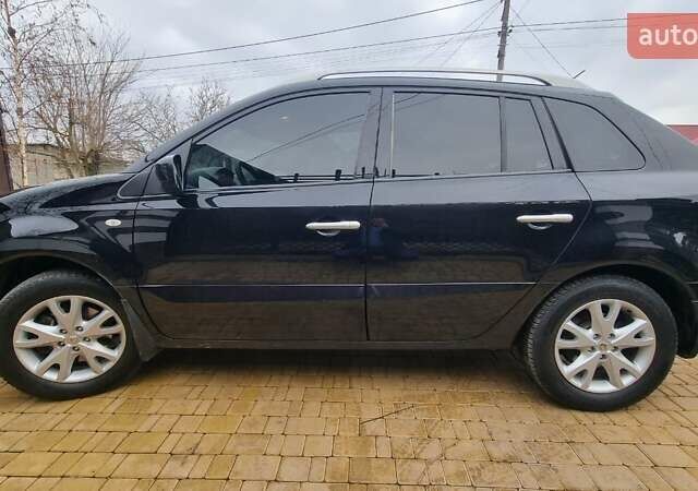 Черный Рено Колеос, объемом двигателя 2.45 л и пробегом 232 тыс. км за 8600 $, фото 1 на Automoto.ua