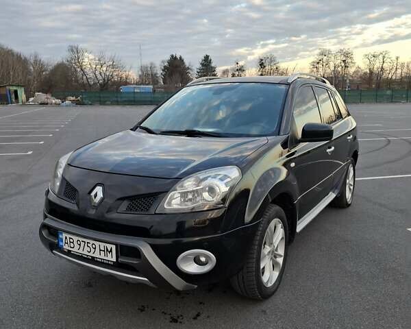 Чорний Рено Колеос, об'ємом двигуна 2 л та пробігом 220 тис. км за 9950 $, фото 1 на Automoto.ua