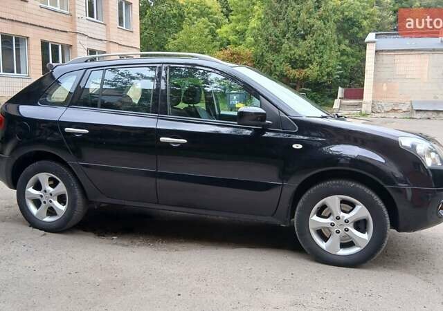Чорний Рено Колеос, об'ємом двигуна 2.45 л та пробігом 271 тис. км за 7900 $, фото 1 на Automoto.ua