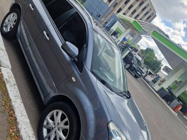 Серый Рено Колеос, объемом двигателя 2 л и пробегом 280 тыс. км за 10000 $, фото 1 на Automoto.ua