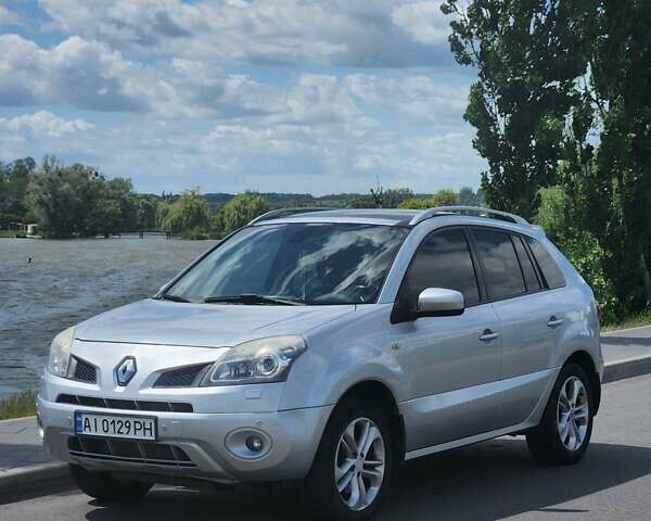 Сірий Рено Колеос, об'ємом двигуна 2.49 л та пробігом 301 тис. км за 8900 $, фото 1 на Automoto.ua