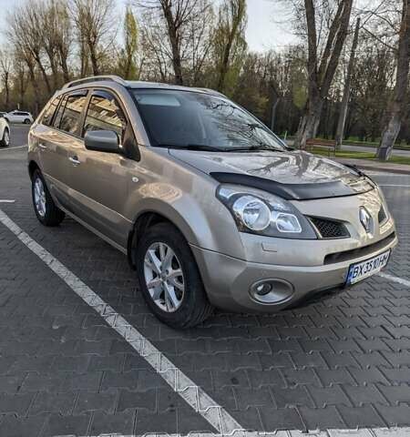 Серый Рено Колеос, объемом двигателя 2 л и пробегом 165 тыс. км за 10700 $, фото 1 на Automoto.ua