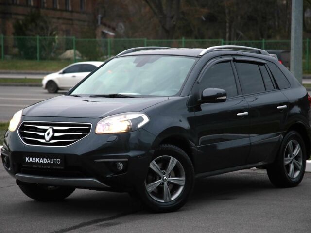 Серый Рено Колеос, объемом двигателя 2.5 л и пробегом 157 тыс. км за 10700 $, фото 1 на Automoto.ua