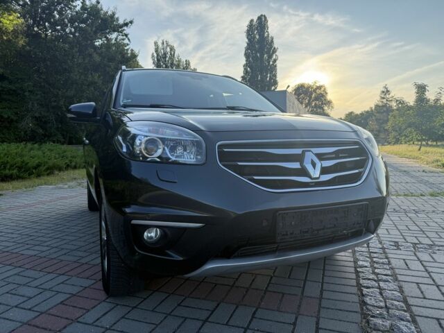 Рено Колеос 2012 в Каневе на Automoto.ua Серый Рено Колеос, объемом двигателя 2 л и пробегом 245 тыс. км за 11400 $, фото 1 на Automoto.ua