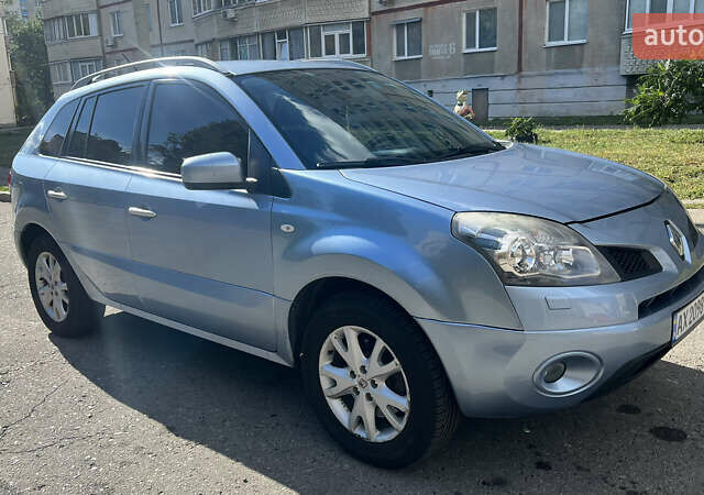 Синий Рено Колеос, объемом двигателя 2.45 л и пробегом 209 тыс. км за 8200 $, фото 1 на Automoto.ua