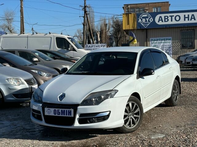 Білий Рено Лагуна, об'ємом двигуна 1.5 л та пробігом 250 тис. км за 7300 $, фото 1 на Automoto.ua