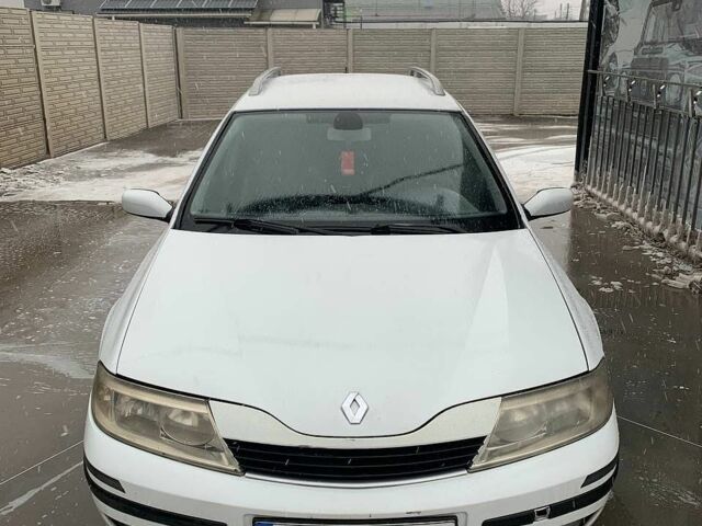 Белый Рено Лагуна, объемом двигателя 1.9 л и пробегом 334 тыс. км за 2750 $, фото 1 на Automoto.ua