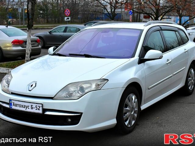Белый Рено Лагуна, объемом двигателя 1.5 л и пробегом 183 тыс. км за 5900 $, фото 1 на Automoto.ua