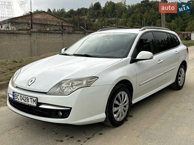 Білий Рено Лагуна, об'ємом двигуна 1.5 л та пробігом 218 тис. км за 5650 $, фото 1 на Automoto.ua