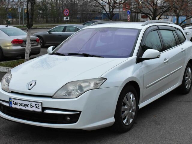 Белый Рено Лагуна, объемом двигателя 1.5 л и пробегом 183 тыс. км за 5700 $, фото 1 на Automoto.ua